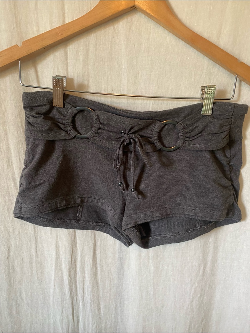 Like New  Bamboo/Org. Cotton Women’s Charcoal Ring-Detail Lounge Shorts - Med